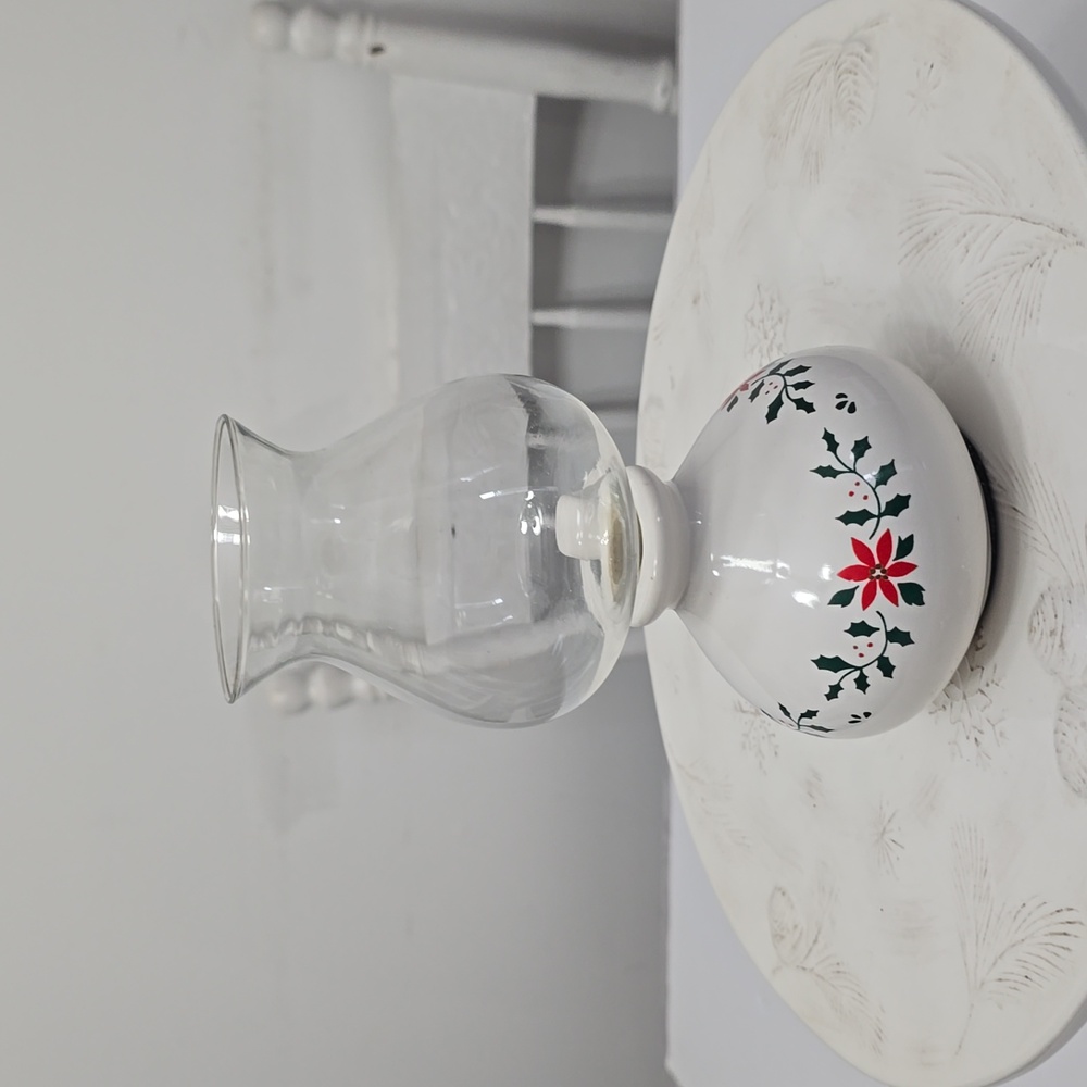 Vintage Holly Berry Porcelain Glass Hurricane Candleholder Taiwan Christmas - Picture 5 of 16